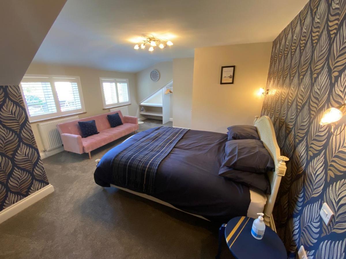 East Llanteg Guest House 安姆罗斯 外观 照片