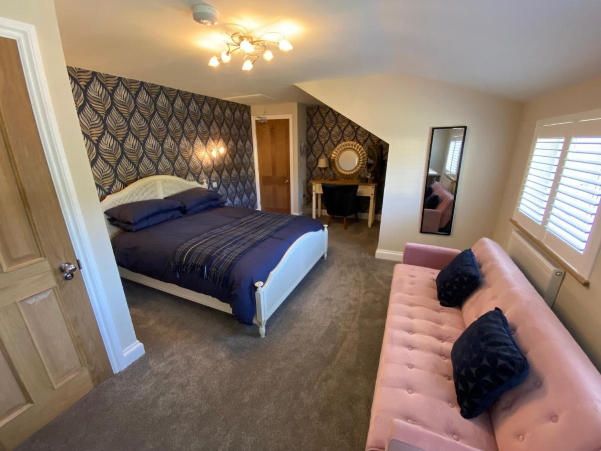 East Llanteg Guest House 安姆罗斯 外观 照片